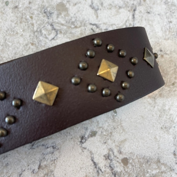 Gap Brown Belt with studs - Picture 7 of 10